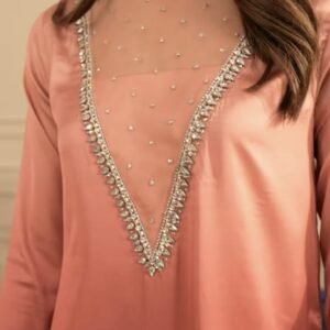 Long kurta with hand-embellishment neckline E005